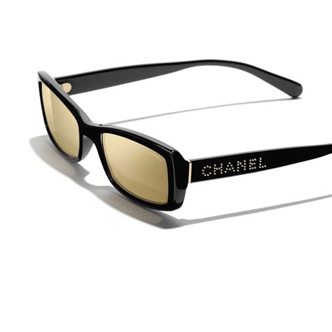 sonnenbrillen chanel|chanel sunglasses with on side.